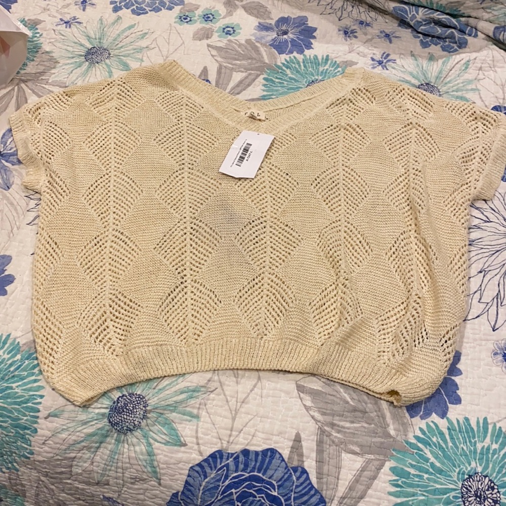 POL NWT L woven Lightweight top Freckled Poppy